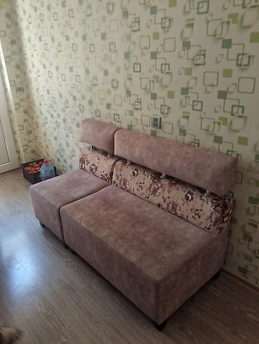 Divanlar: İki hissəli kompakt divan - Dizayn: Pudra/boz çalarlı yumşaq parça — 4