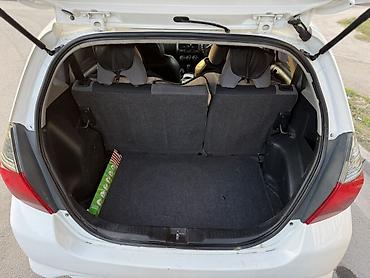 бачок на фит: Honda Fit: 2002 г., 1.3 л, Автомат, Бензин, Хэтчбэк — 3