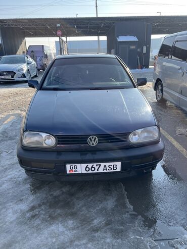 Volkswagen: Volkswagen Vento: 1993 г., 1.8 л, Механика, Бензин, Седан