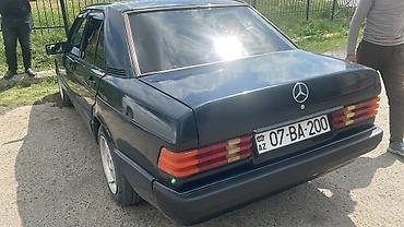 kia servis ehtiyat hisseleri: Mercedes-Benz 190 (W201) sedan - Kuzov: qara rəng, klassik 190 — 10