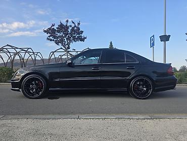 audi a6 c5: Mercedes-Benz E-Class: 2.6 l | 2003 il Sedan — 10