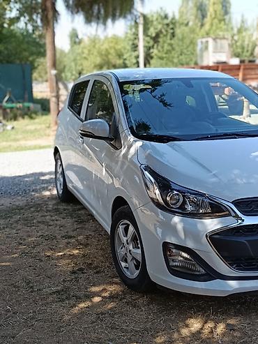 solaris accent: Chevrolet Spark: 2019 г., 1 л, Вариатор, Бензин, Хэтчбэк — 5