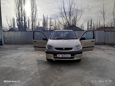 Toyota: Toyota Raum: 2002 г., 1.5 л, Автомат, Бензин — 2