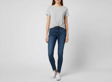 stranger things t shirty pull and bear: Atmosphere, Women`s T-shirt, size M