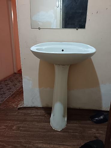 Pedestal tipli keramika əl-üz yuma lavabosu - Klassik dizayn: oval