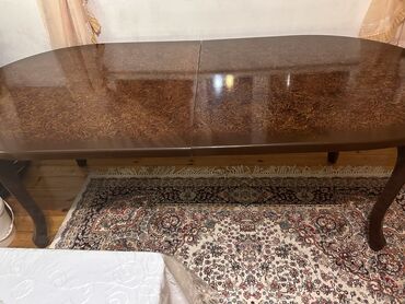 Masalar: Qonaq masası, İşlənmiş, Açılan, Oval masa, Türkiyə