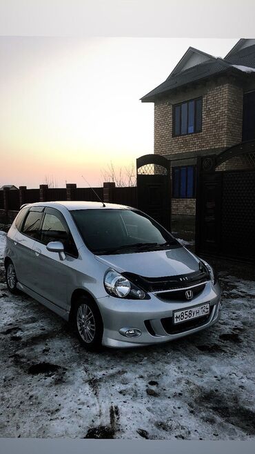 Honda: Honda Fit: 2002 г., 1.3 л, Автомат, Бензин