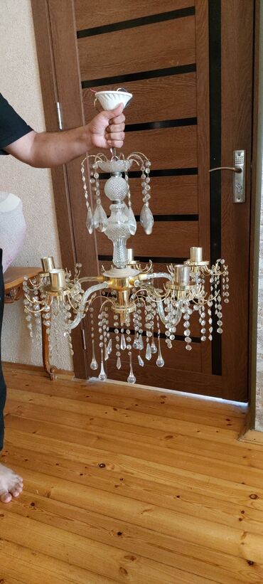 Digər ev dekoru: Çılçıraq, 5 lampa