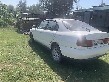 Унаа сатуу: Mitsubishi Carisma: 1995 г., 1.8 л, Кол менен иштөөчү, Бензин, Седан — 3