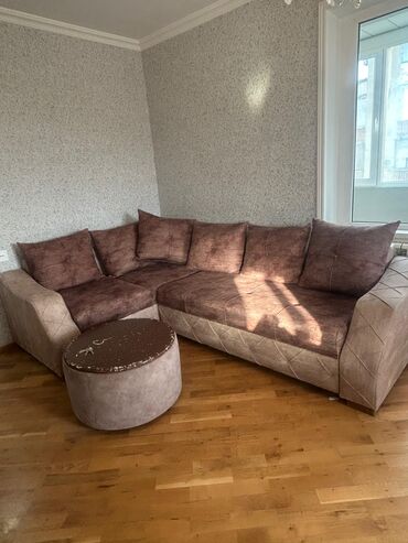 metbex künc divan: Künc divan