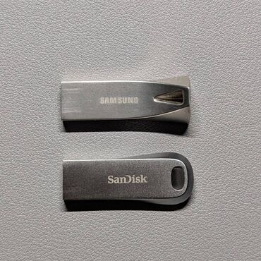 fleshka qiymetleri: Flash kart Sandisk, 64 GB, USB 3.1, İşlənmiş