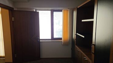 Ofislər: Nərimanov rayonu, “Avropa qapıları” yaxınlığında, “Məmməd Araz” (köhnə -da lalafo.az — 8 Ofislər: Nərimanov rayonu, “Avropa qapıları” yaxınlığında, “Məmməd Araz” (köhnə — 8