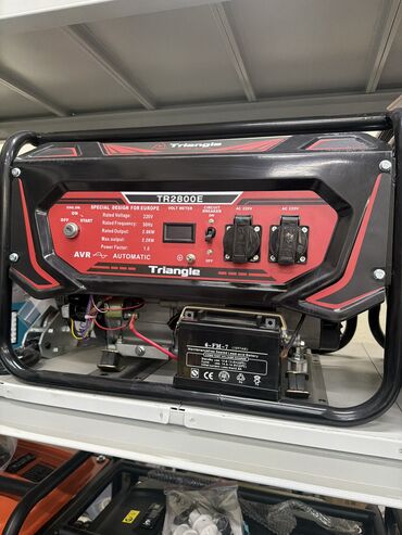 Генераторы: Бензиновый генератор Kumo KGFE7500ES Основные характеристики: - — 31