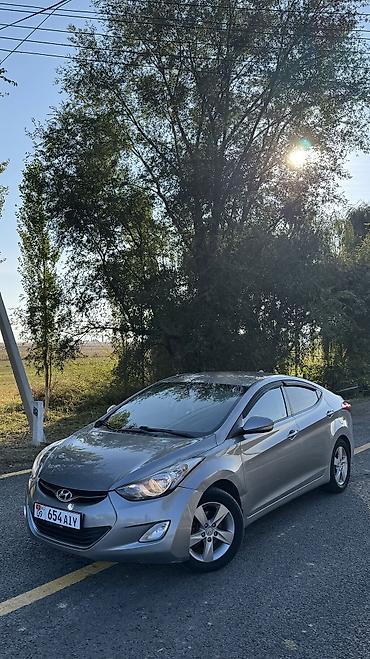 Hyundai Elantra: 2013 г., 1.6 л, Автомат, Бензин, Седан