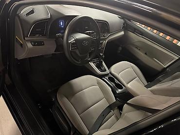 vossen disk: Hyundai Elantra: 2 l | 2018 il Sedan — 4