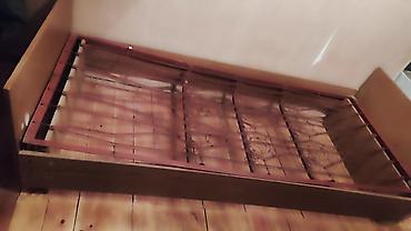 Çarpayılar: İşlənmiş, Təknəfərlik çarpayı, Bazasız, Matrassız, Siyirməsiz -da lalafo.az — 7 Çarpayılar: İşlənmiş, Təknəfərlik çarpayı, Bazasız, Matrassız, Siyirməsiz — 7