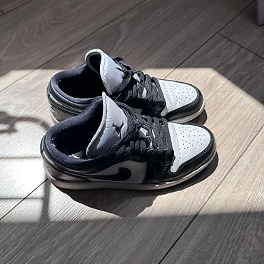 low: Кроссовки, 37.5, 37, Air Jordan, Б/у, Самовывоз — 2