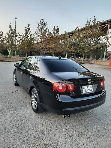 m50 matoru: Volkswagen Jetta: 2.5 l | 2009 il Sedan — 2
