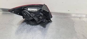 ugao od 90 stepeni: STOP SVETLO ZA SEAT LEON - 5F0945208C | Stop svetlo Seat Leon — 3