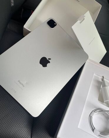 айпад аир 2: Планшет, Apple, эс тутум 256 ГБ, 11" - 12", 4G (LTE), Колдонулган, Оюндук түсү - Күмүш