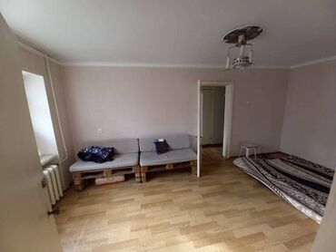 мед академия квартиры: 2 комнаты, 43 м², Хрущевка, 1 этаж, Старый ремонт