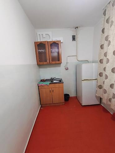 3 к: 1 комната, 37 м², Индивидуалка, 1 этаж, Старый ремонт — 5