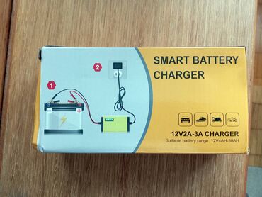 Auto oprema: Карактеристике: LCD дигитални дисплеј приказује напон, струју — 10