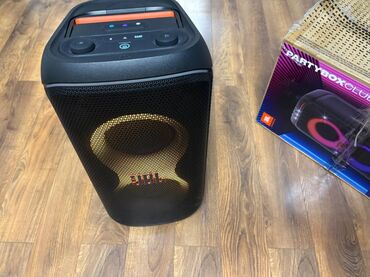 скупка музыкальный центр: JBL partybox 120 В идеальном состояние, полный комплект, звучит