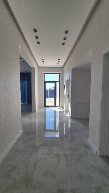 Həyət evləri və villaların satışı: Şüvəlan qəs. 3 otaqlı, 140 kv. m, Yeni təmirli — 16