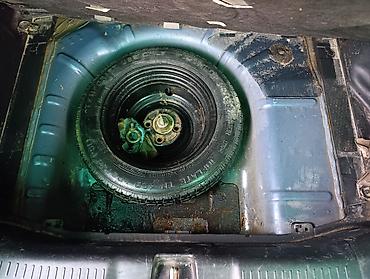 Honda: Honda Fit: 2004 г., 1.3 л, Вариатор, Хэтчбэк — 9