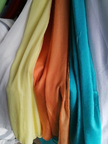 Posteljina: Zavese nove 700 din metar sirina po zelji. Duzina po zelji, 2,5m — 1