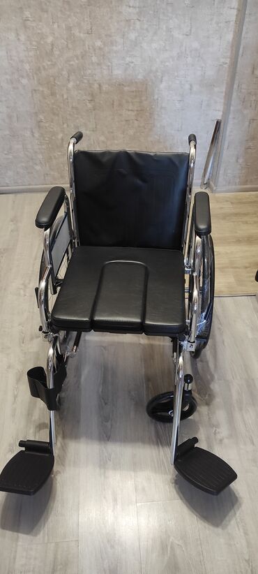 Инвалидные коляски: Salam 2 funksiyali elil araba tezedi hec isdifade olmuyub