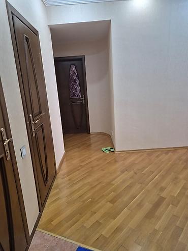 bina ev menzil: 3 otaqlı, Yeni tikili, 120 kv. m — 10
