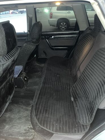 Audi: Audi 100: 1993 г., 2.6 л, Механика, Бензин, Универсал — 13