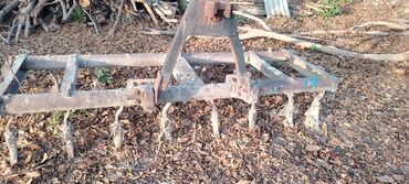 Krılolar: Çizil 89 4 kreli satlir şəkldə görndüyü kimdi Təsvir: - Universal — 9