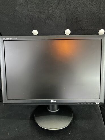 Desktop računari i radne stanice: Dell OptiPlex 780 desktop računar – komplet U kompletu: - Desktop — 9