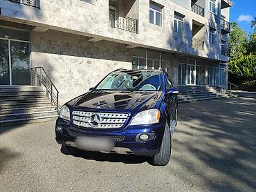 e class 2.2 diesel: Mercedes-Benz M-Class (W164) SUV - Kuzov: tünd mavi, 5 qapı, 5 — 5