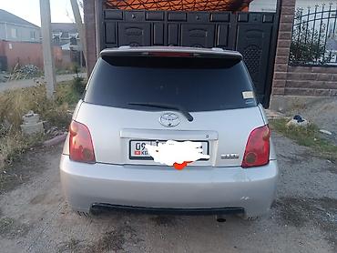 e60 m5: Toyota Ist: 2003 г., 1.5 л, Автомат, Бензин, Хэтчбэк — 4