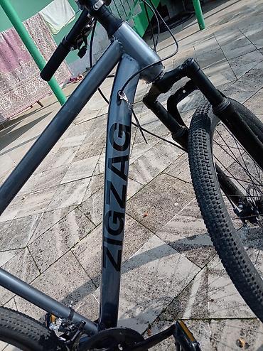Şəhər velosipedləri: Şəhər/trek hibrid velosipedi - Ölçü: 29" təkərlər - Çərçivə: yüngül — 12