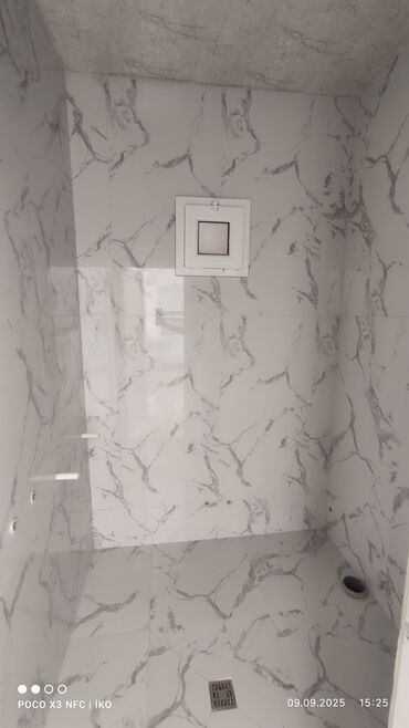 Həyət evləri və villaların satışı: Binə Sovxozda 160 marşurutunun son dayanacağına yaxın həyət evi üçün — 8