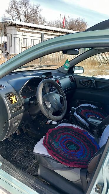 мисубиси спейстар: Mitsubishi Space Star: 2002 г., 1.8 л, Механика, Универсал — 10