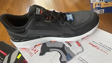 Мужская обувь: Skechers GOrun 7 kişi qaçış krosovkası - Rəng: qara/boz, narıncı — 2