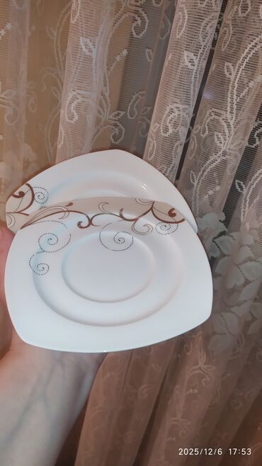 Qəhvə dəstləri və servizlər: Qəhvə dəsti — 8