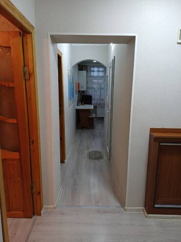 Köhnə tikili: Sumqayıt, 3 otaqlı, Köhnə tikili, 59 kv. m — 3