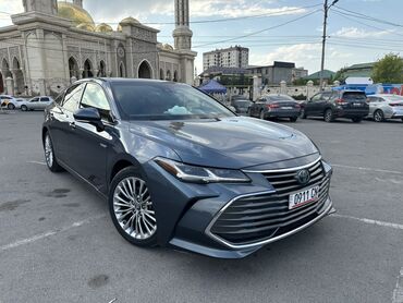 бу газовое оборудование: Toyota Avalon: 2019 г., 2.5 л, Автомат, Гибрид, Седан
