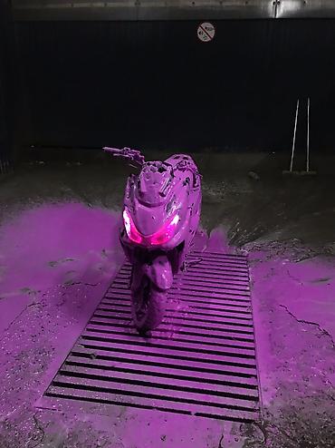 Скутеры: Макси-скутер 150 куб. см, Бензин, Б/у — 3