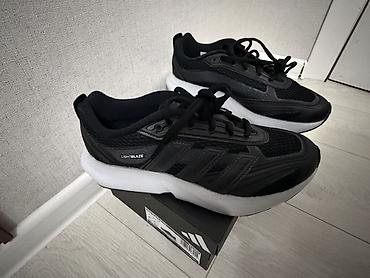 облегченные: Мужские кроссовки, 42, Adidas, Новый, цвет - Черный — 2