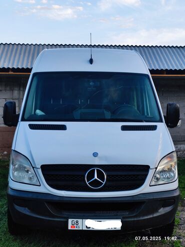 Легкий грузовой транспорт: Легкий грузовик, Mercedes-Benz, Стандарт, 3 т, Б/у at lalafo.kg Легкий грузовой транспорт: Легкий грузовик, Mercedes-Benz, Стандарт, 3 т, Б/у