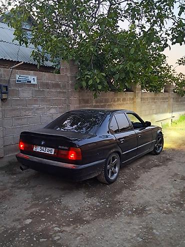 initial d: BMW 5 series: 1991 г., 2 л, Механика, Бензин, Седан — 2