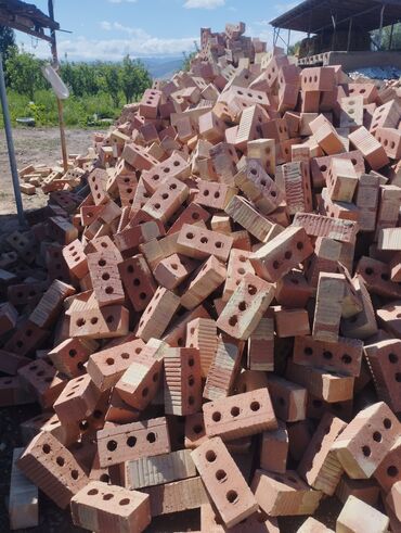 Строительный кирпич: Пустотелый, дырчатый, Жженый кирпич, Полублок, 250×120×90 — 10